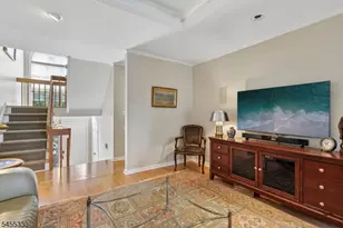 7 Dorset Cir, Caldwell, NJ 07006 - Photo 9