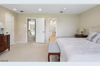 7 Dorset Cir, Caldwell, NJ 07006 - Photo 23