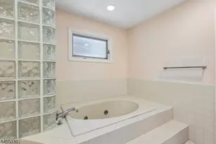 7 Dorset Cir, Caldwell, NJ 07006 - Photo 27