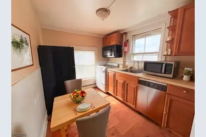 136 Main St #5, Flemington, NJ 08822 - Photo 3