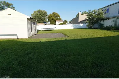408 Jennifer Ln, Monroe Township, NJ 08094 - Photo 3