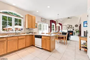 133 Charles St, Franklin Township, NJ 08873 - Photo 11