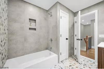 557 Homer Ter, Union Township, NJ 07083 - Photo 23