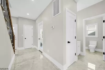557 Homer Ter, Union Township, NJ 07083 - Photo 5