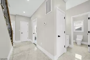 557 Homer Terrace, Union Township, NJ 07083 - Photo 5