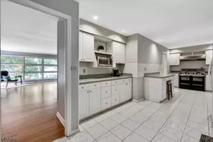 31 Sheffield Rd, Summit, NJ 07901 - Photo 9