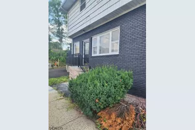 400 Seaton Ave, Roselle Park, NJ 07204 - Photo 15