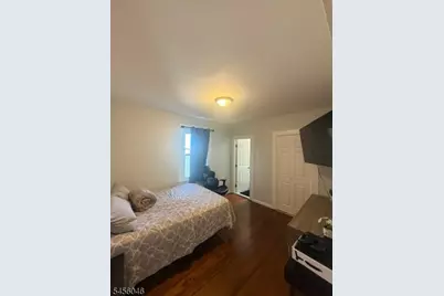 18 S Mountain Ave, Cedar Grove, NJ 07009 - Photo 15