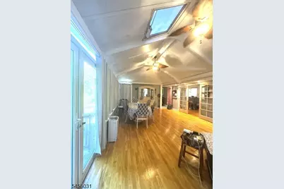 9 Carteret Rd, Livingston, NJ 07039 - Photo 7