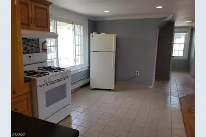 410 N 9th St #2, Prospect Park, NJ 07508 - Photo 5