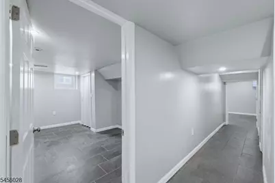 66 Halstead St, Newark, NJ 07106 - Photo 13
