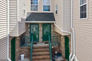 202 Rhoads Dr, Montgomery Township, NJ 08502 - Photo 3