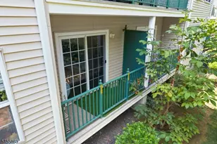 202 Rhoads Dr, Montgomery Township, NJ 08502 - Photo 23