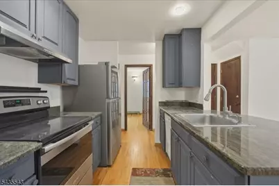 17G Village Way #6g, Highland Lakes, NJ 07462 - Photo 5