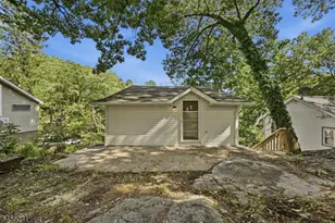 14 Cabin Spring Trail, Byram Township, NJ 07821 - Photo 7
