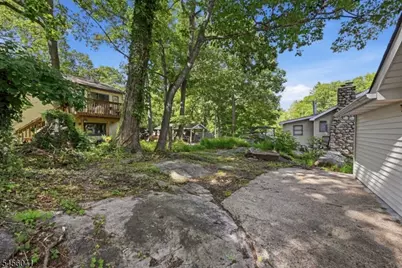 14 Cabin Spring Trl, Byram Township, NJ 07821 - Photo 27