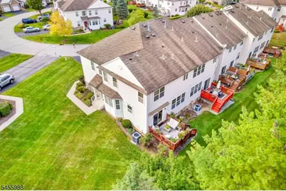40 Indian Field Dr, Hardyston Township, NJ 07419 - Photo 7