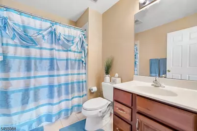 40 Indian Field Dr, Hardyston Township, NJ 07419 - Photo 35