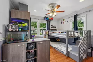 122 Maplewood Ave, Wayne, NJ 07470 - Photo 15