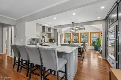 122 Maplewood Ave, Wayne, NJ 07470 - Photo 7