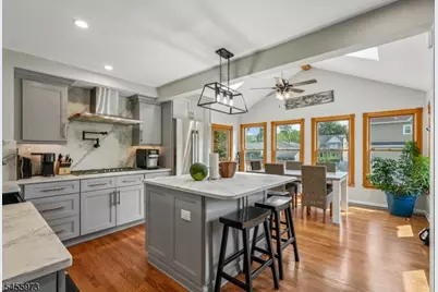 122 Maplewood Ave, Wayne, NJ 07470 - Photo 11