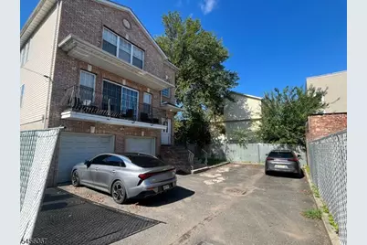 193.5 Hillside Ave, Newark, NJ 07108 - Photo 1