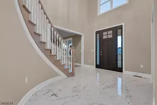 273 Berger St, Franklin Township, NJ 08873 - Photo 5