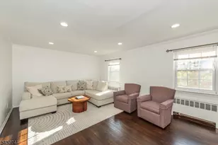 15 Wedgewood Dr, Verona, NJ 07044 - Photo 5