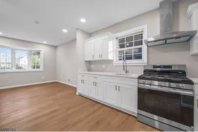 26 Major St, Clifton, NJ 07013 - Photo 11
