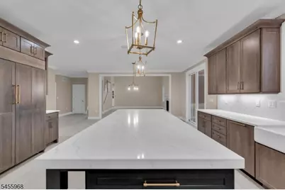 268 Berger St, Franklin Township, NJ 08873 - Photo 3