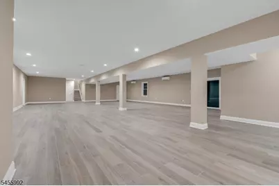 270 Berger St, Franklin Township, NJ 08873 - Photo 7