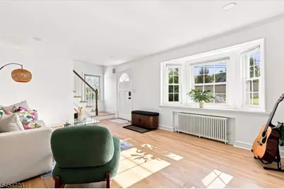 178 Walnut St, Livingston, NJ 07039 - Photo 9
