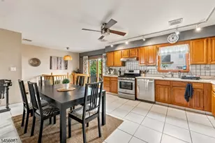 56 Hillcrest Ave, Woodland Park, NJ 07424 - Photo 7