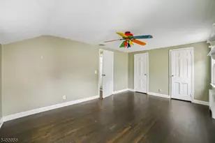 47 W Lawn Rd, Livingston, NJ 07039 - Photo 21