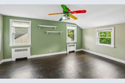47 W Lawn Rd, Livingston, NJ 07039 - Photo 19