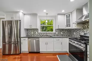 47 W Lawn Rd, Livingston, NJ 07039 - Photo 13
