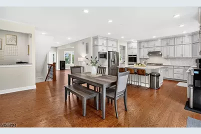 22 Hilltop Dr, North Caldwell, NJ 07006 - Photo 1