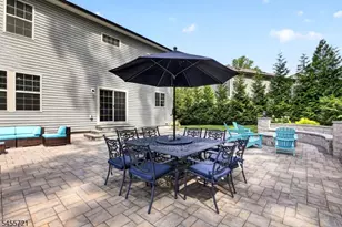22 Hilltop Dr, North Caldwell, NJ 07006 - Photo 35