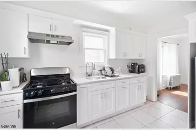 168 Garden Ave, Belleville, NJ 07109 - Photo 3