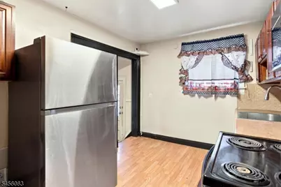 2088 Lentz Ave, Union Township, NJ 07083 - Photo 9