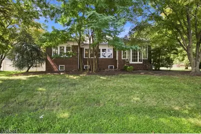 133 Warrenville Rd, Green Brook Township, NJ 08812 - Photo 25