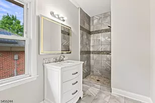 133 Warrenville Rd, Green Brook Township, NJ 08812 - Photo 15