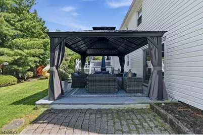 21 Tuscan Pl, East Hanover Township, NJ 07936 - Photo 37