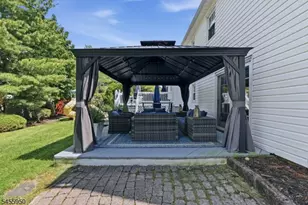 21 Tuscan Pl, East Hanover Township, NJ 07936 - Photo 37