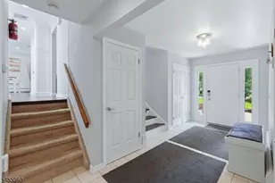 21 Tuscan Pl, East Hanover Township, NJ 07936 - Photo 5