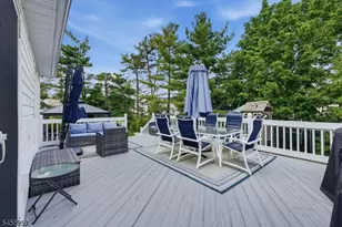 21 Tuscan Pl, East Hanover Township, NJ 07936 - Photo 35