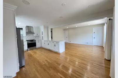 234 Lakewood Dr #1, Bloomfield, NJ 07003 - Photo 5