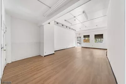 305 Summit Ave, Jersey City, NJ 07306 - Photo 7