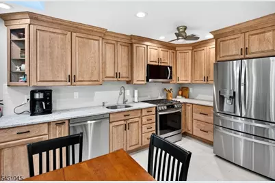 32 N Pier, Brick Twp., NJ 08723 - Photo 9