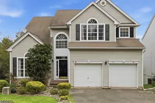 211 Winding Hill Dr, Mount Olive, NJ 07840 - Photo 1